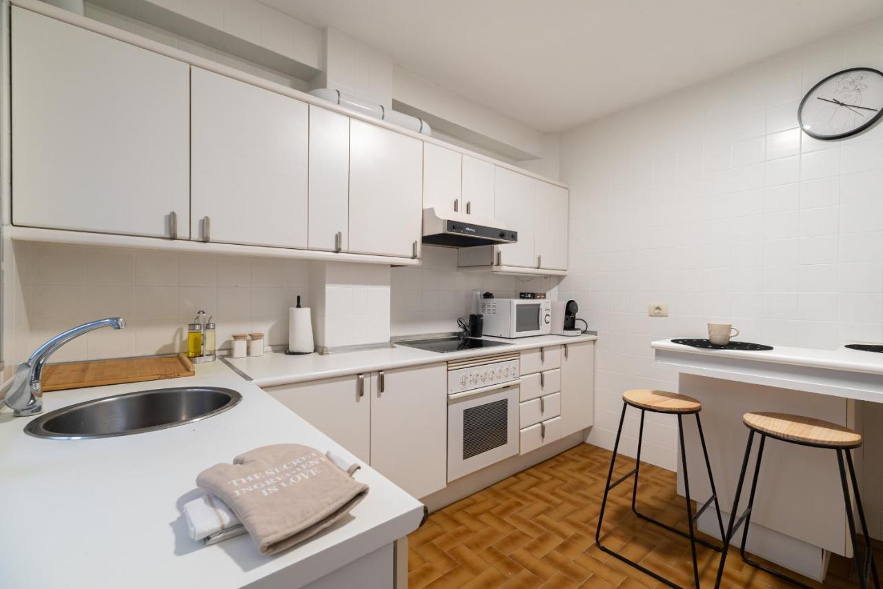 Amplia Vivienda Con Garaje Leilighet Vigo Eksteriør bilde